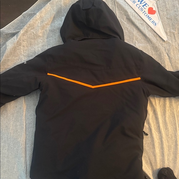 Men's Karbon Black and Orange Ski Jacket and Pants Set - Picture 8 of 8